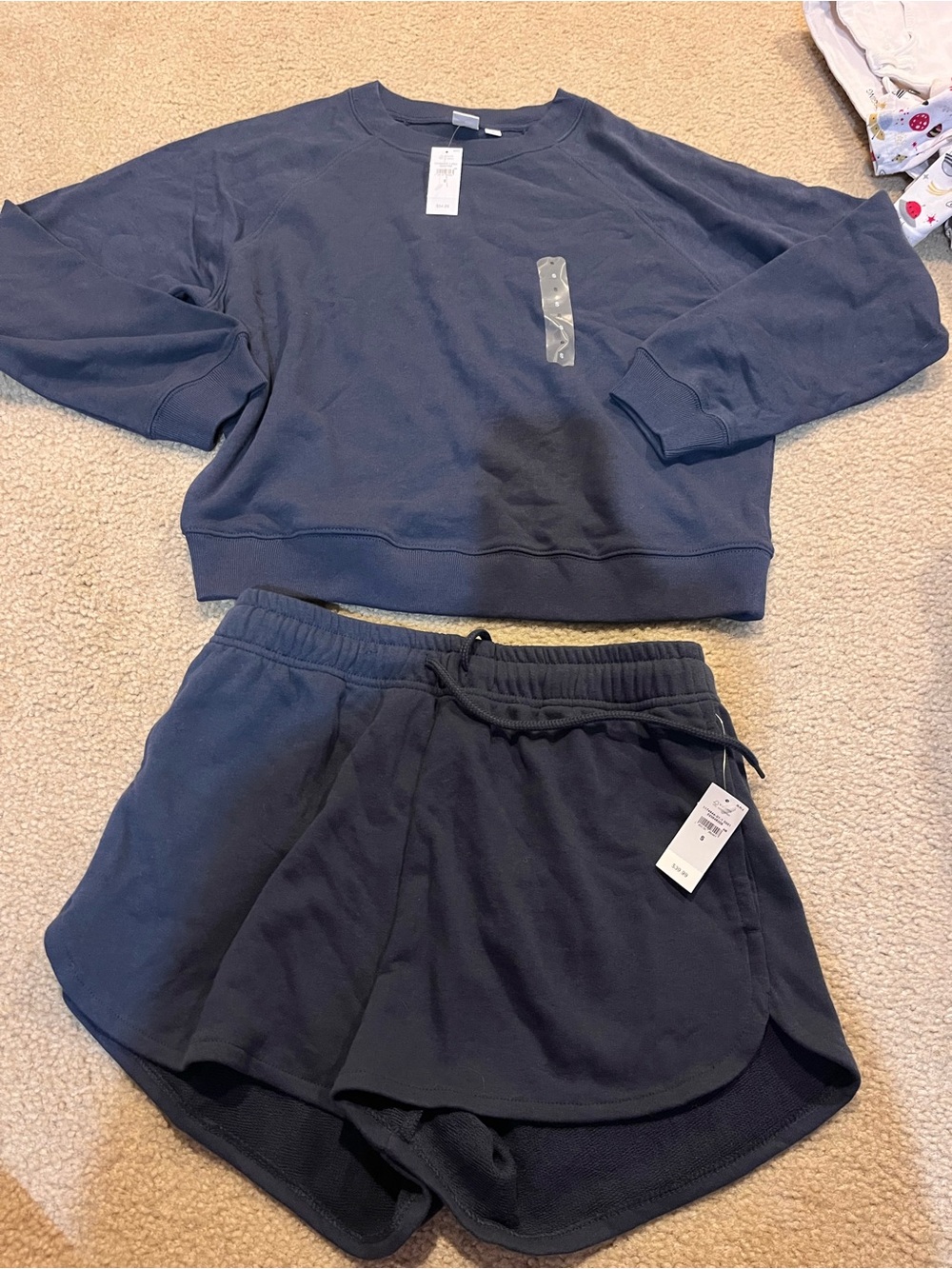 NWT women’s small GAP navy blue sweat lounge set shorts sweatshirt